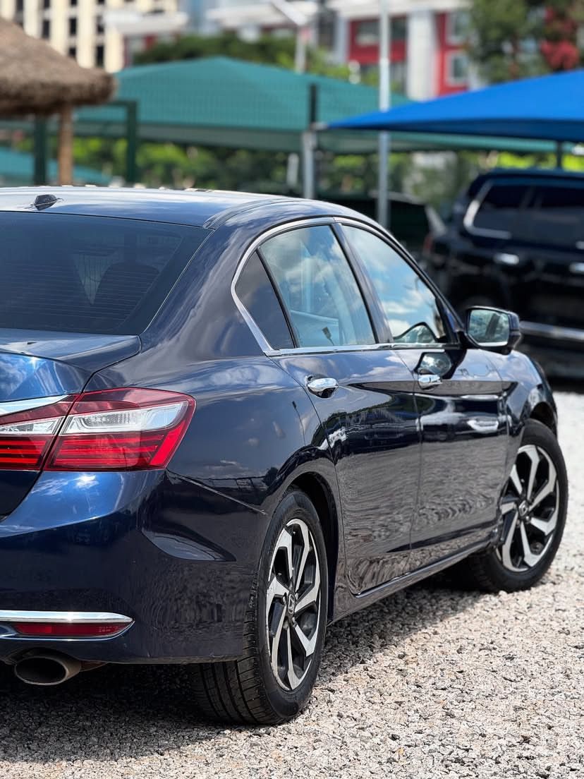 Extremely Clean 2016 Honda Accord – (With Original Custom Duty) - Image 3
