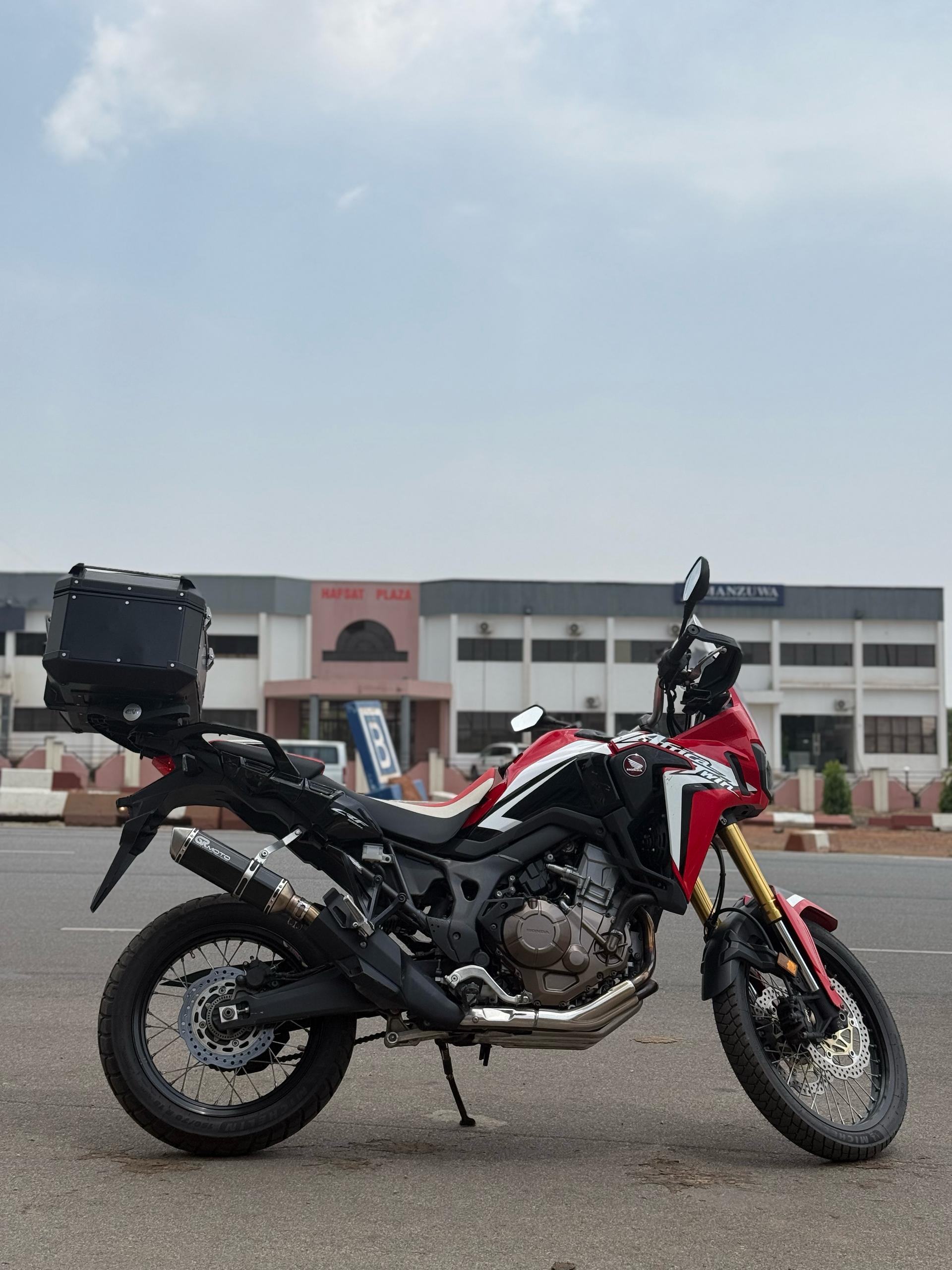 Honda CRF1000L Africa Twin 2018 – 1000cc Adventure Motorcycle - Image 2